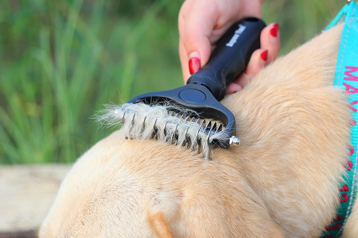 GroomingDouble® - The Ultimate Tool for Your Double-Coated Pet.